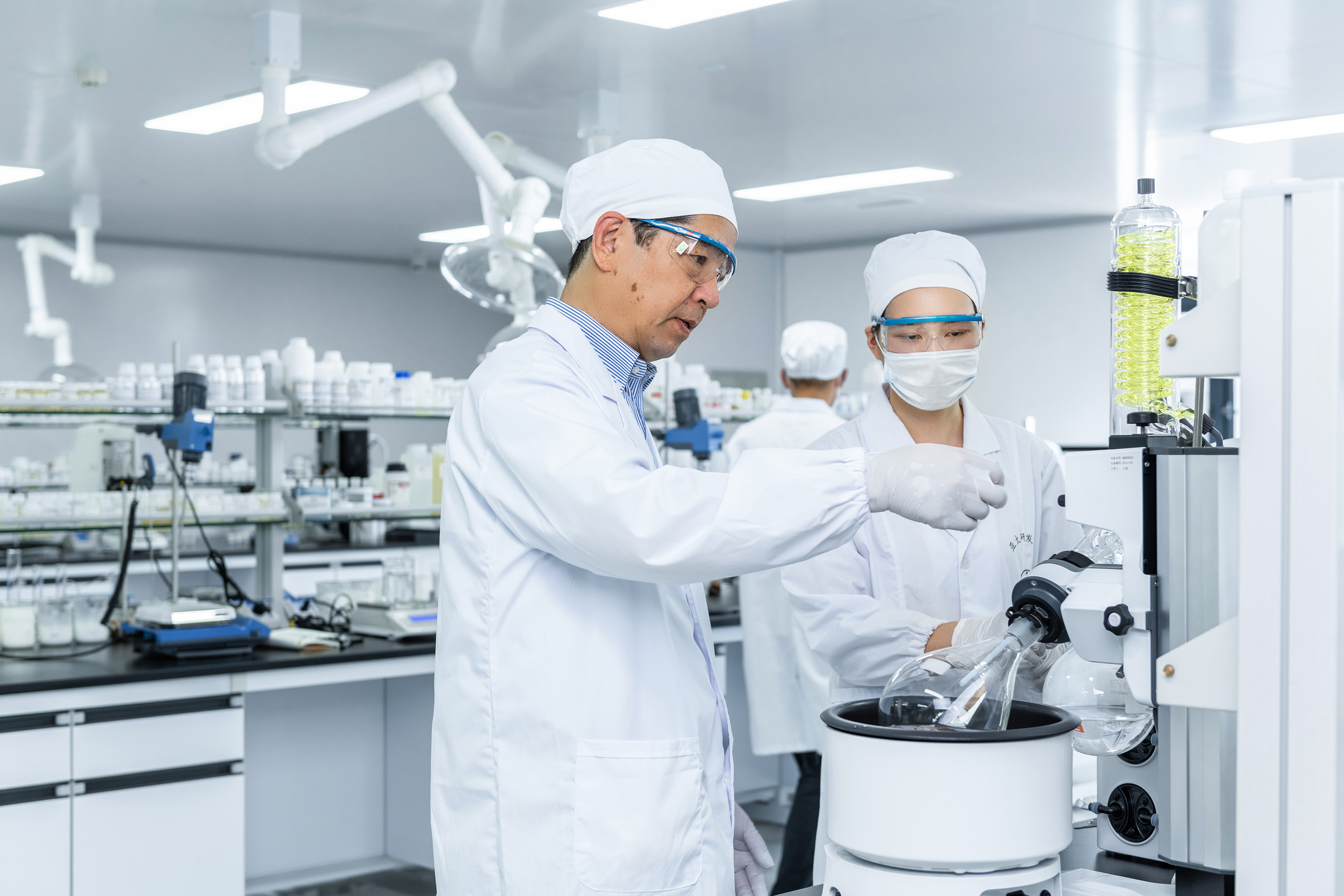 章麦肤因细胞充能峰会圆满落幕！AG旗舰厅网抗衰科技再掀新篇(图3)
