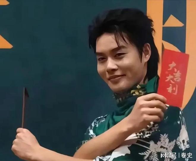 臃肿柯淳又矮又挫冰冰和蔡明傻傻分不清AG旗舰厅ios版无滤镜后章子怡发福(图7)