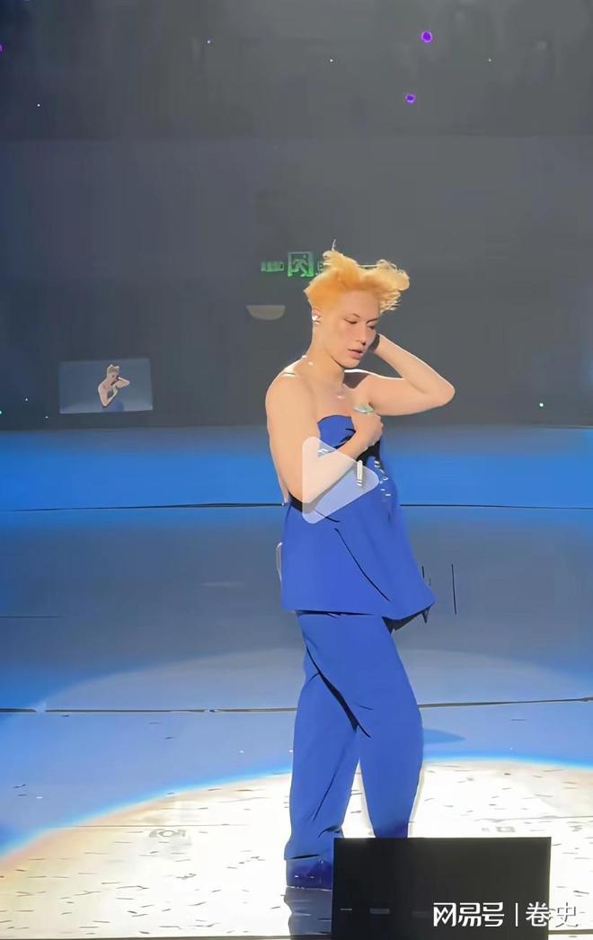 臃肿柯淳又矮又挫冰冰和蔡明傻傻分不清AG旗舰厅ios版无滤镜后章子怡发福(图15)